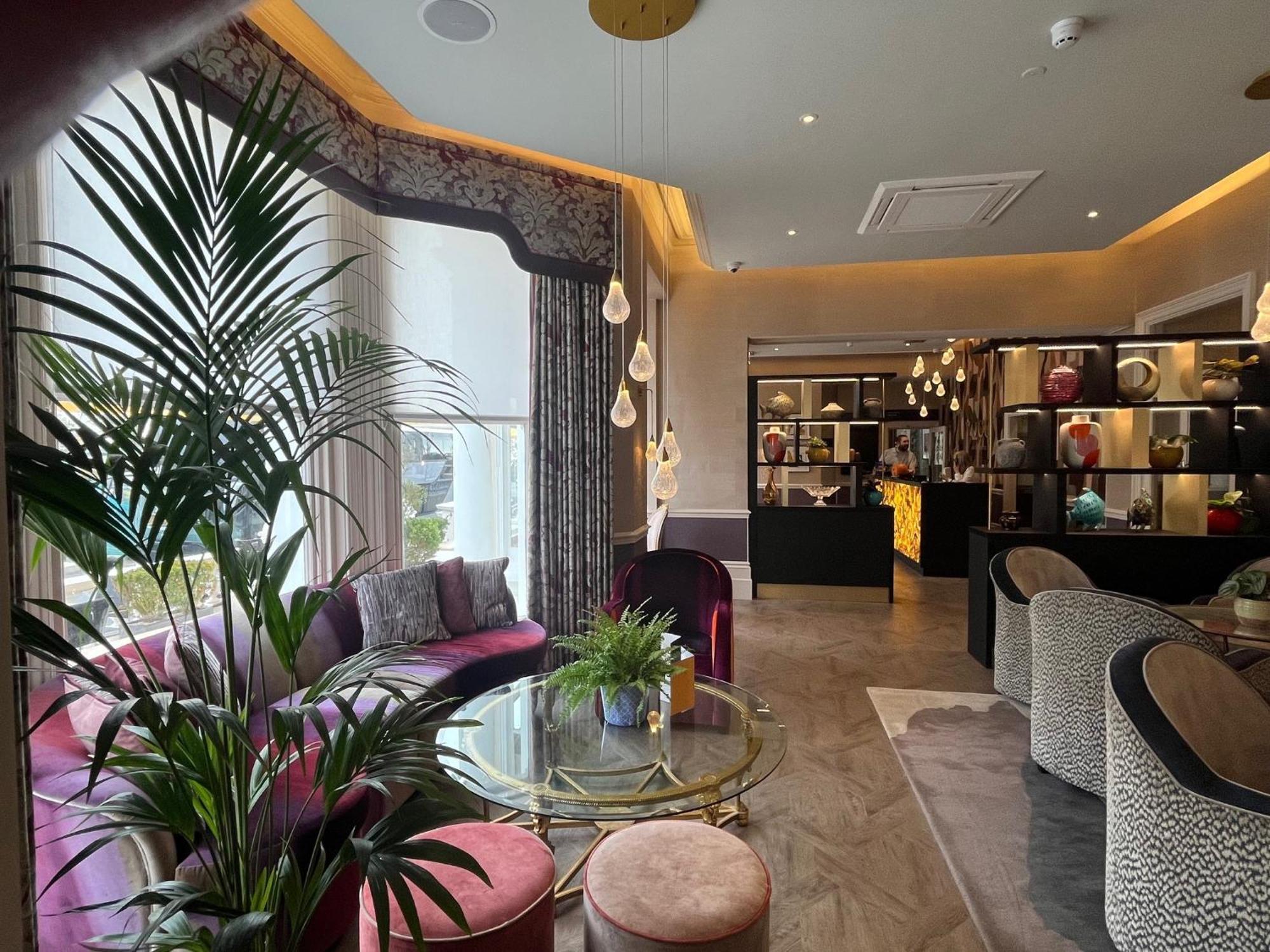 Voco The Clifton Folkestone By Ihg Hotel Exterior photo