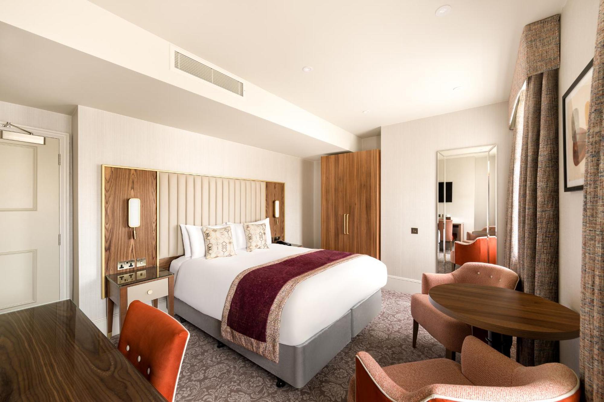 Voco The Clifton Folkestone By Ihg Hotel Exterior photo