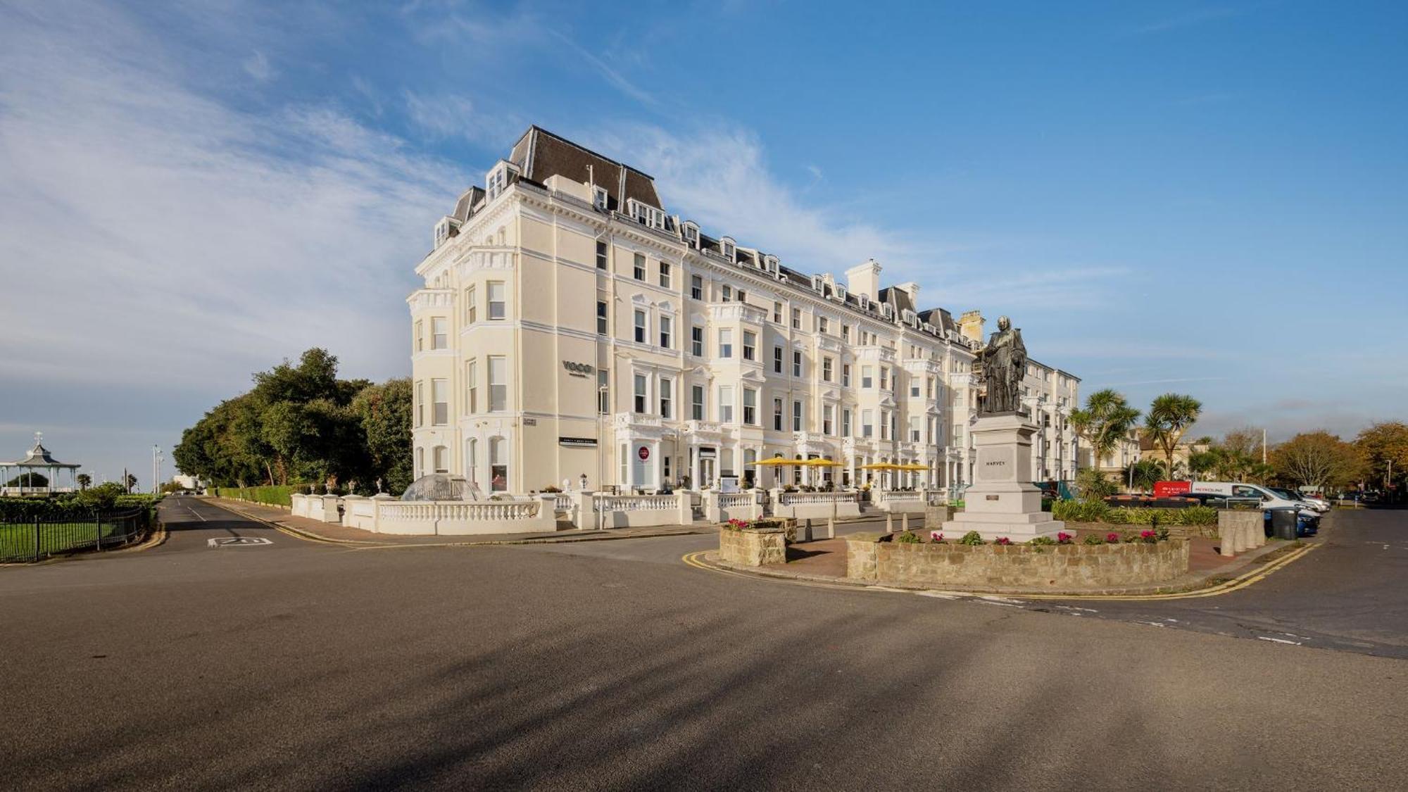 Voco The Clifton Folkestone By Ihg Hotel Exterior photo